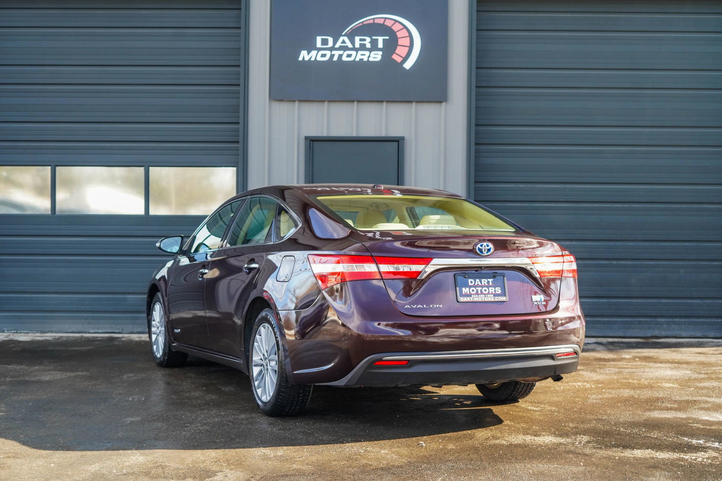 Used 2013 Toyota Avalon XLE Touring image 5