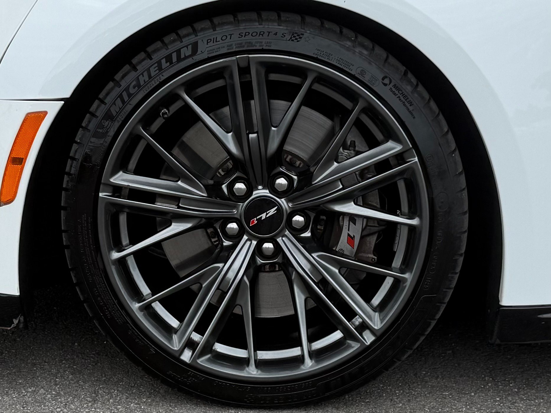 Used 2020 Chevrolet Camaro ZL1 RWD image 56