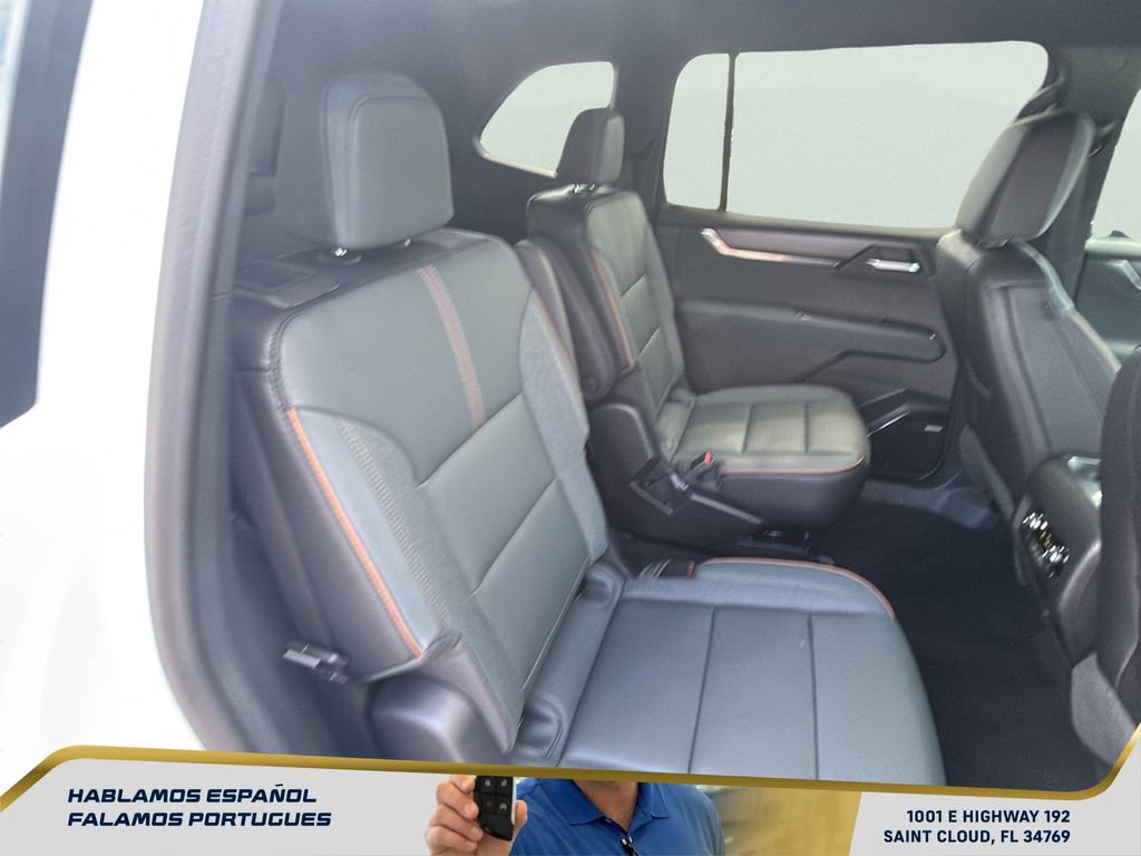 New 2026 GMC Acadia AT4 w/ Luxury Package AWD/4WD image 34