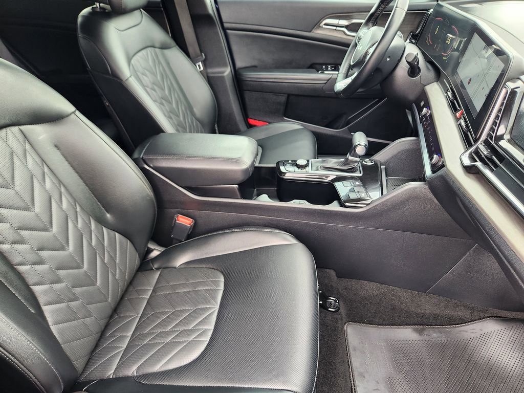 Used 2024 Kia Sportage X-Line w/ X-Line Premium Package image 13
