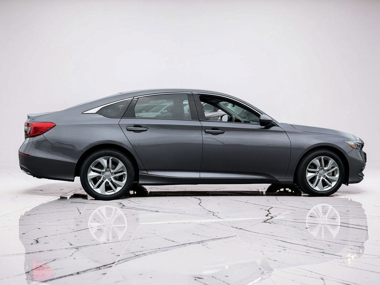 Used 2020 Honda Accord LX image 2