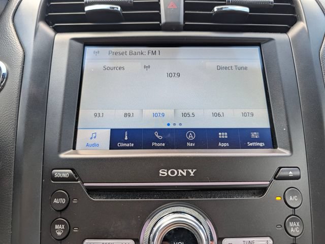 Used 2020 Ford Fusion Titanium AWD/4WD image 24