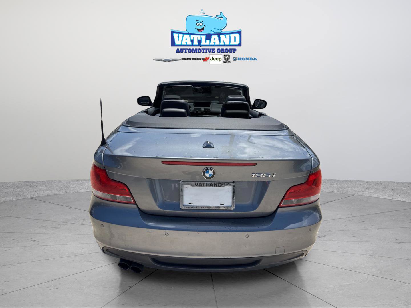 Used 2013 BMW 135i Convertible RWD image 17