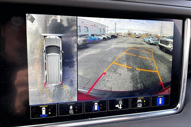 Used 2023 GMC Yukon Denali image 14