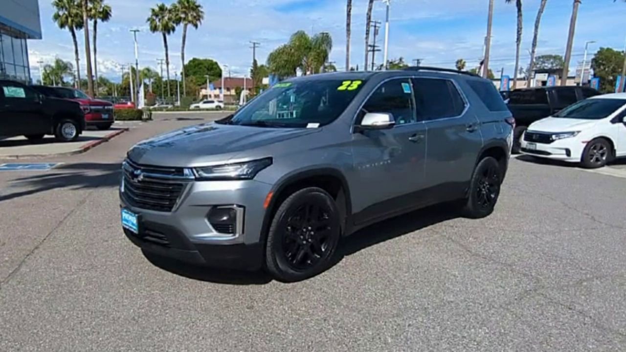 Certified 2023 Chevrolet Traverse LT image 4