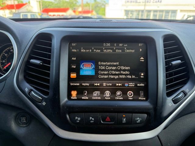 Used 2014 Jeep Cherokee Trailhawk w/ Technology Group AWD/4WD image 36