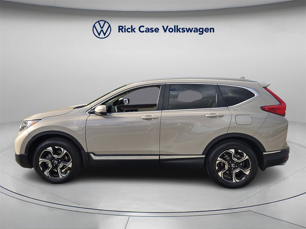 Used 2018 Honda CR-V Touring image 4