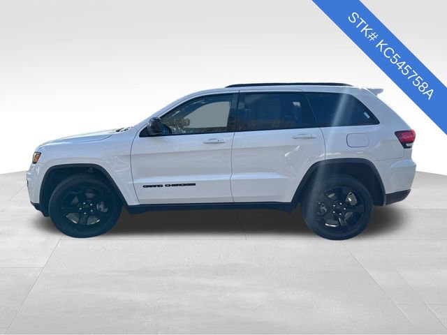 Used 2019 Jeep Grand Cherokee Laredo image 4