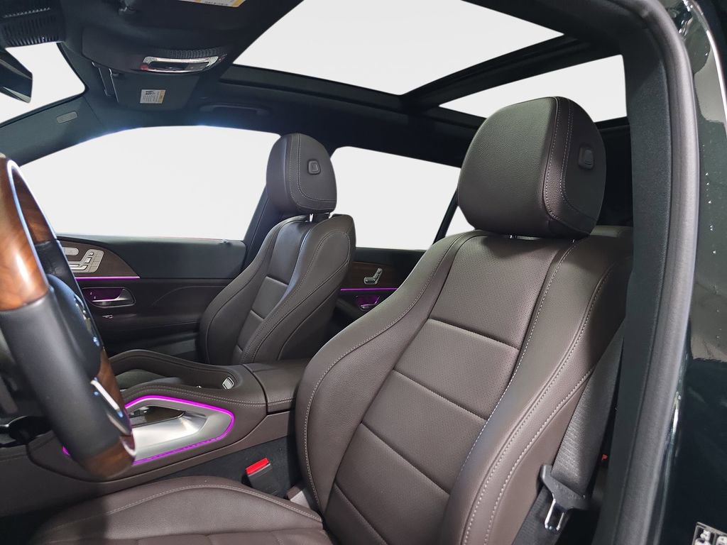 Used 2022 Mercedes-Benz GLS 450 4MATIC image 17