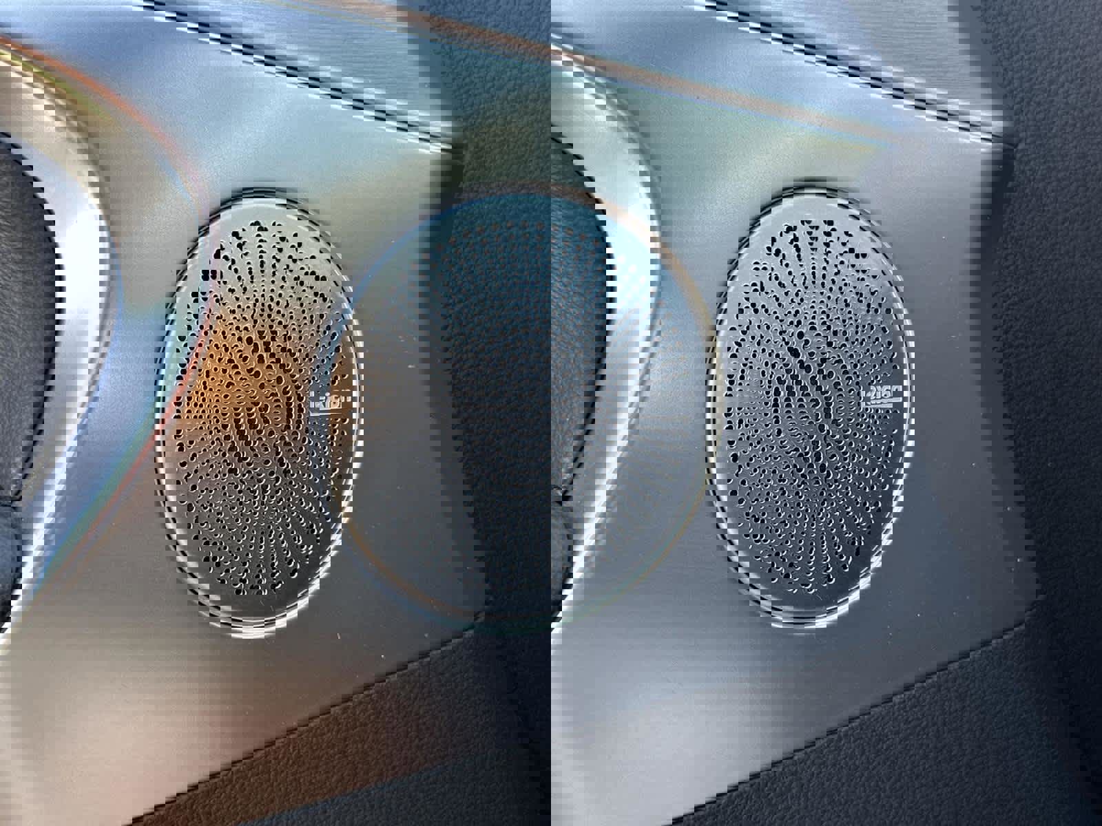 Used 2019 Genesis G70 2.0T Sport image 31