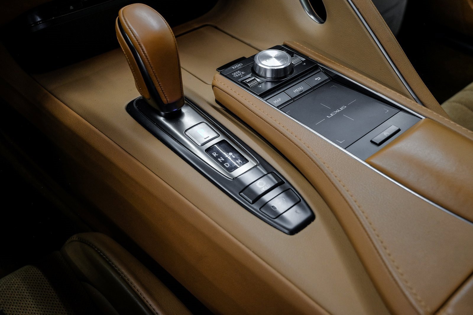 Used 2021 Lexus LC 500 Coupe w/ Performance Package image 33