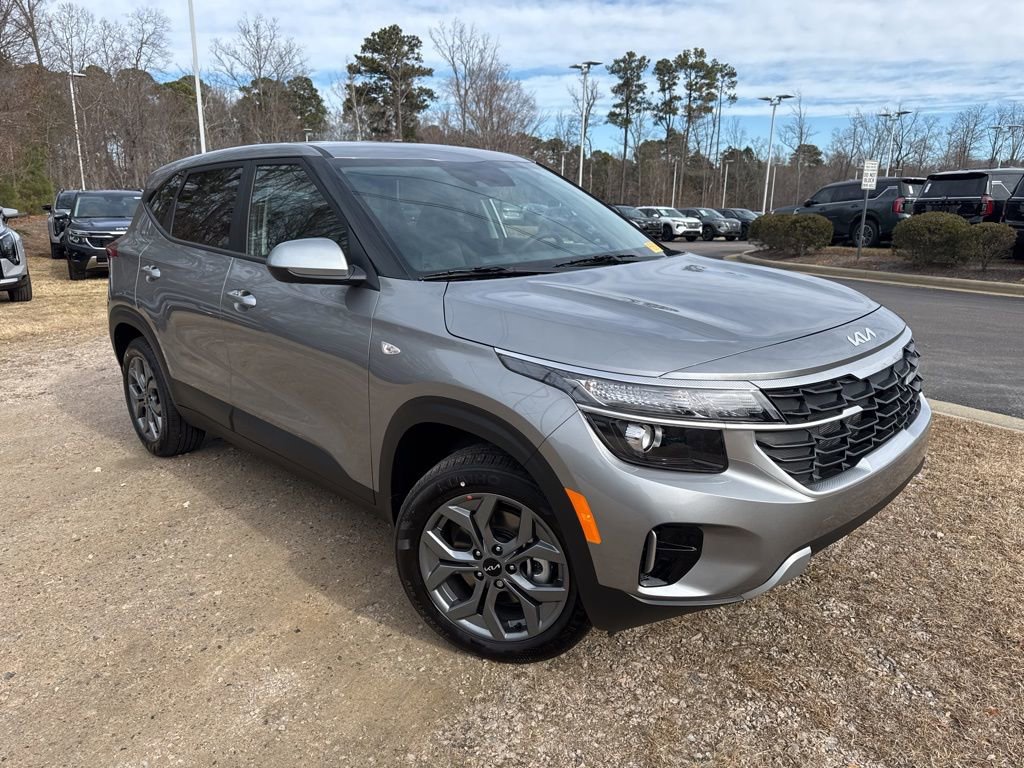 New 2026 Kia Seltos LX