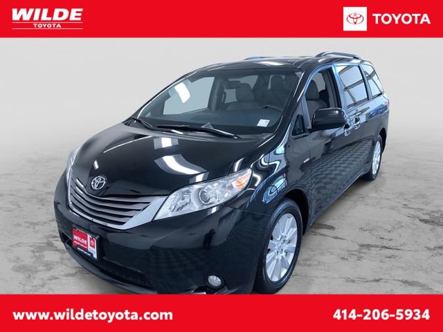Used 2017 Toyota Sienna XLE