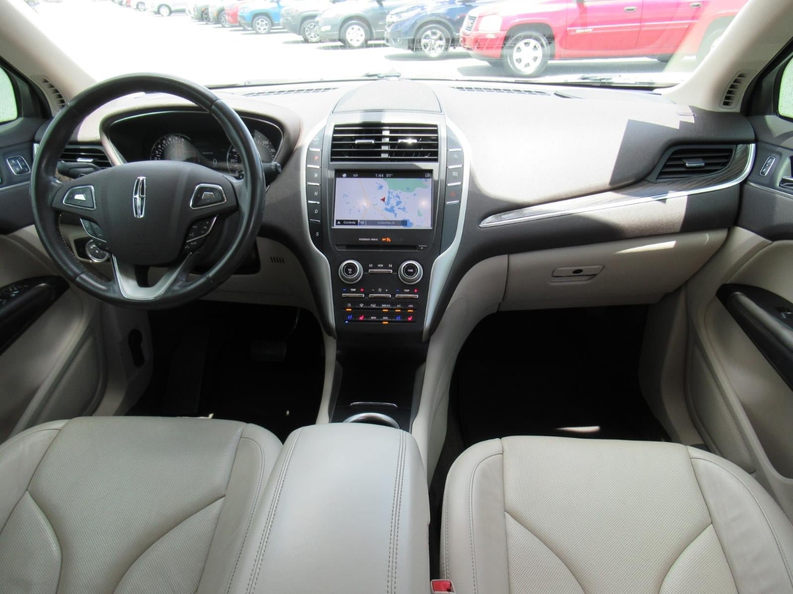 Used 2017 Lincoln MKC Reserve FWD image 12