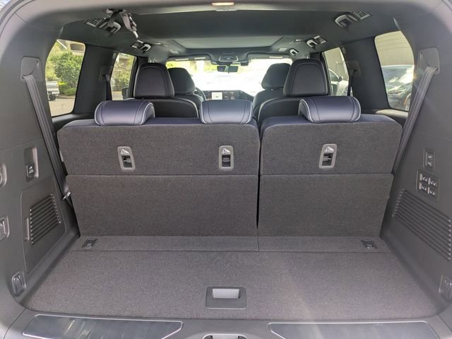 New 2026 INFINITI QX80 4WD w/ Sport Exterior Package image 12