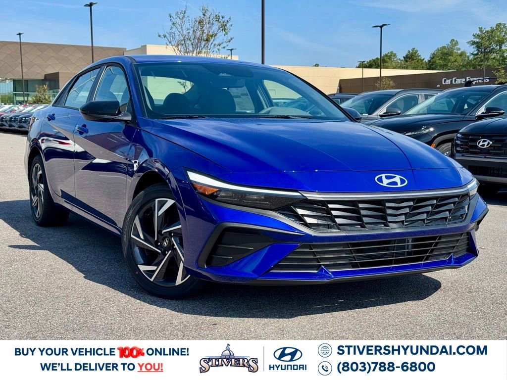 New 2025 Hyundai Elantra SEL