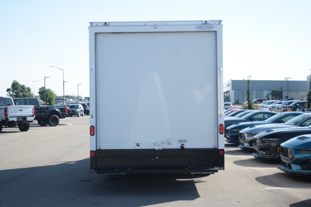 New 2027 Ford E-450 and Econoline 450 Super Duty w/ Power Equipment Group RWD image 19