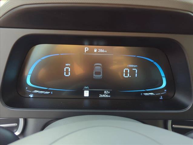 Used 2025 Hyundai Elantra Sport FWD image 16