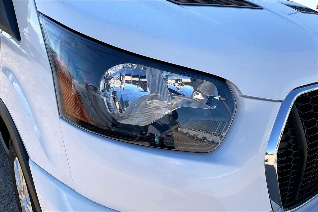 New 2025 Ford Transit 350 XLT image 14