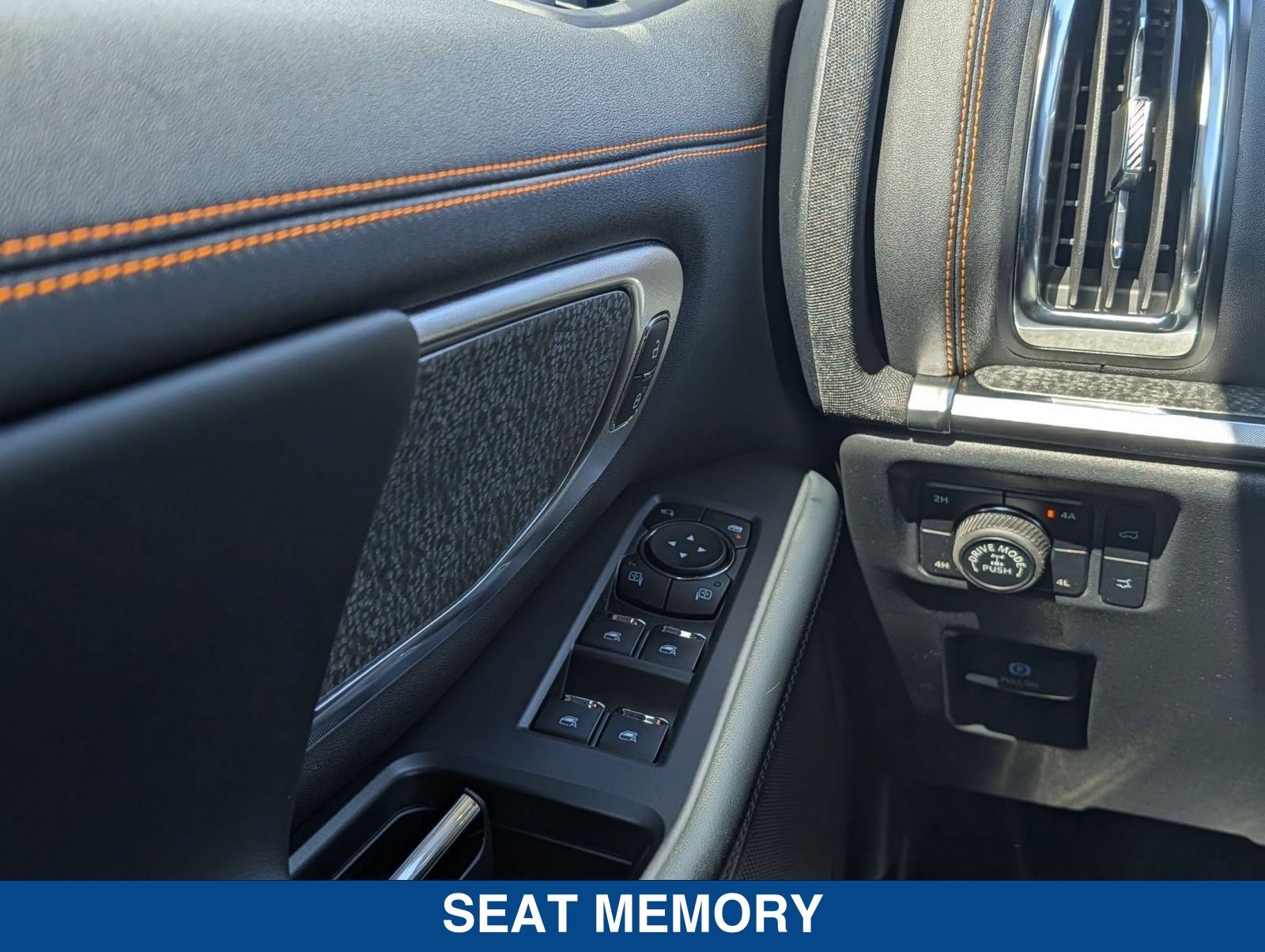 New 2026 Ford Expedition Tremor AWD/4WD image 31