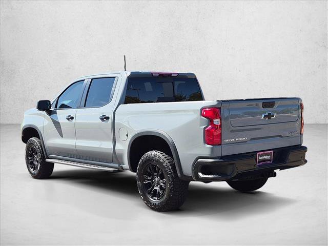 Used 2024 Chevrolet Silverado 1500 ZR2 w/ Technology Package AWD/4WD image 7