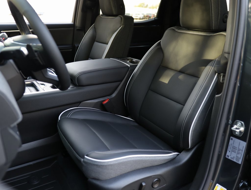 New 2026 GMC Sierra EV Elevation image 25