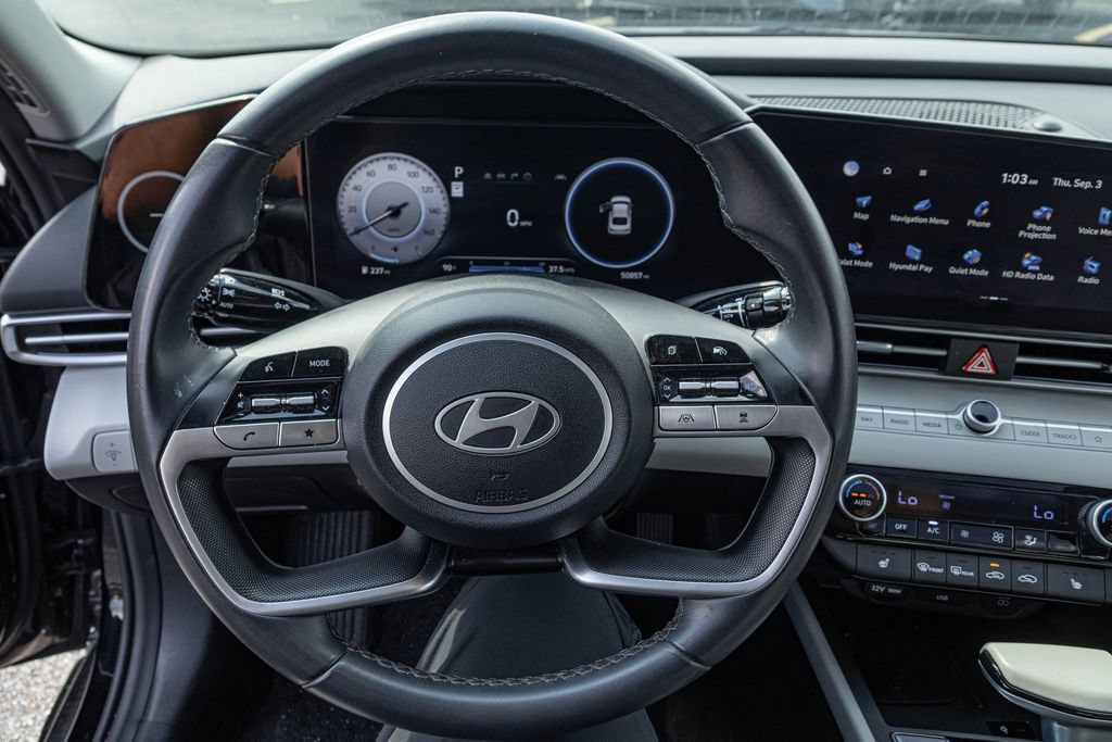 Certified 2024 Hyundai Elantra Limited FWD image 24