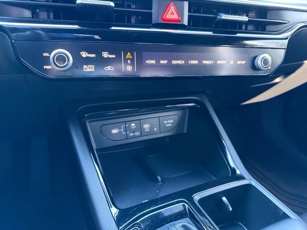 Used 2025 Kia K5 GT-Line w/ GT-Line Premium Package image 20