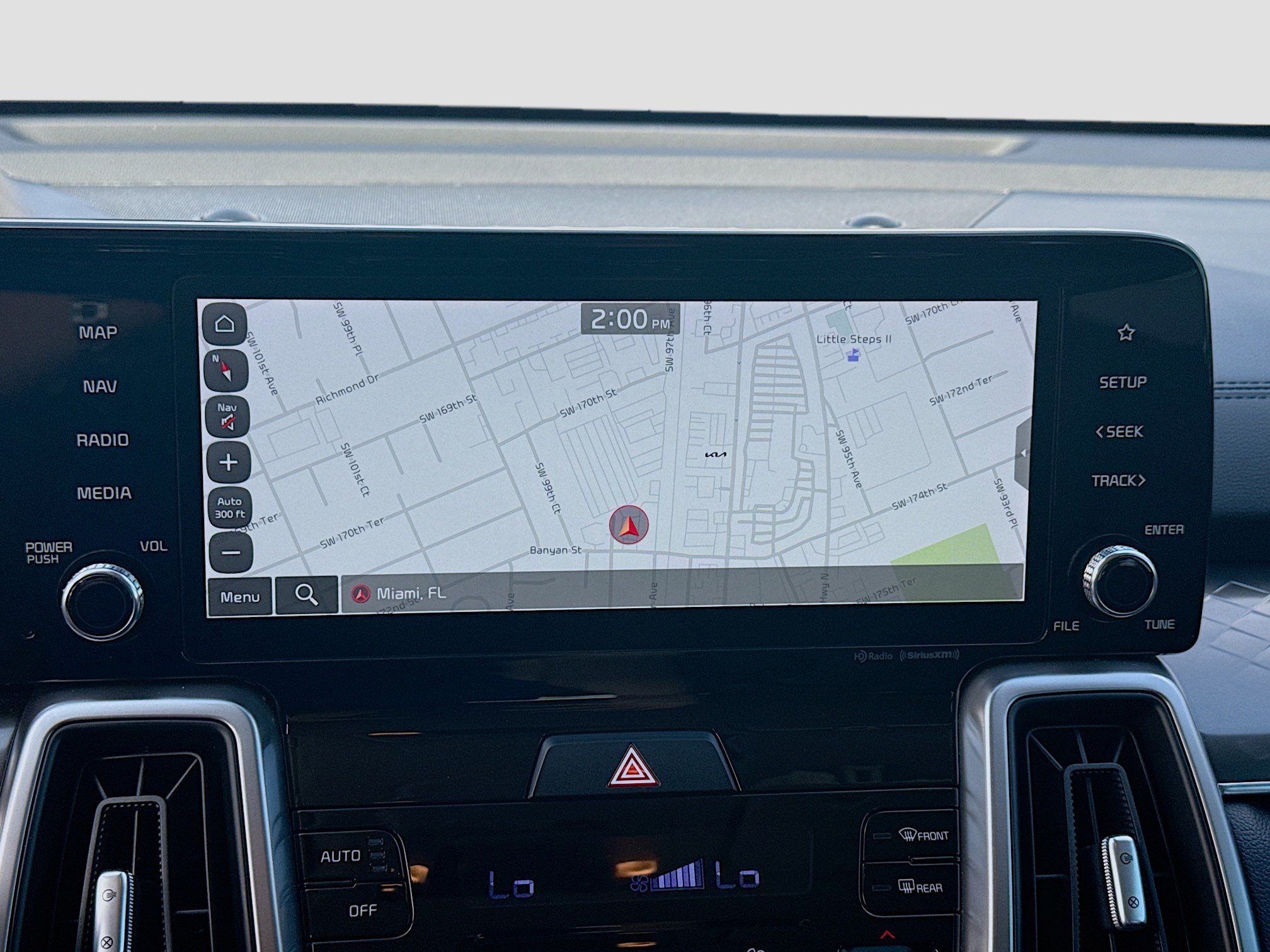 Used 2023 Kia Sorento S image 11