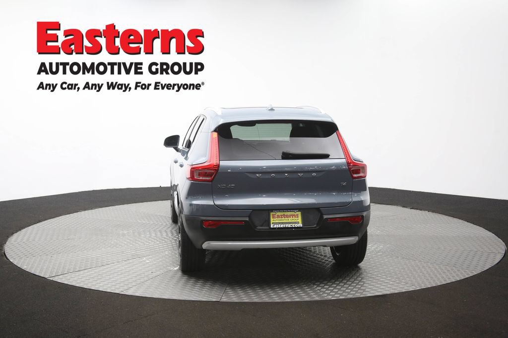 Used 2021 Volvo XC40 T4 Inscription FWD image 38