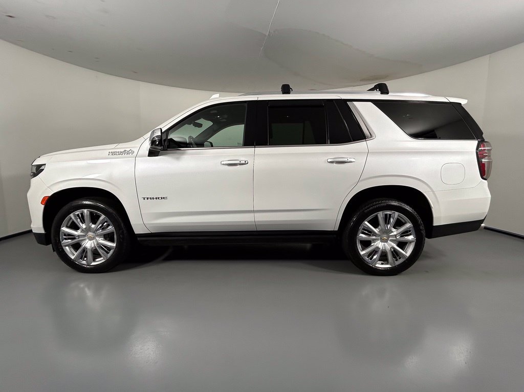 Used 2021 Chevrolet Tahoe High Country w/ Premium Package AWD/4WD image 4