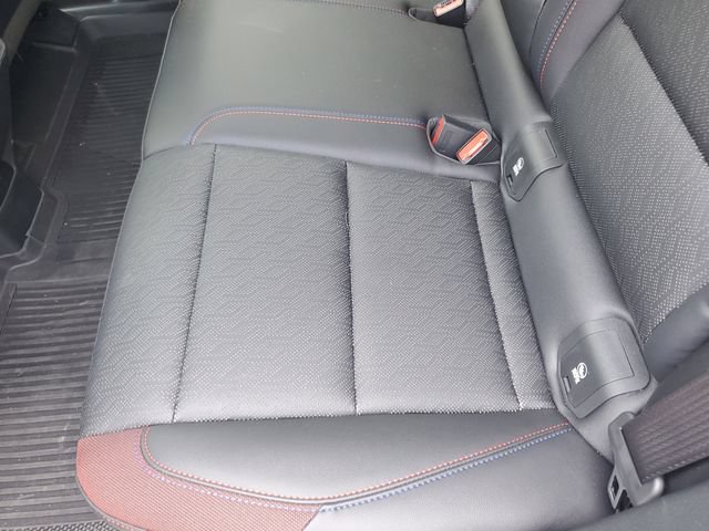 New 2026 Chevrolet Equinox RS w/ Convenience Package III FWD image 17