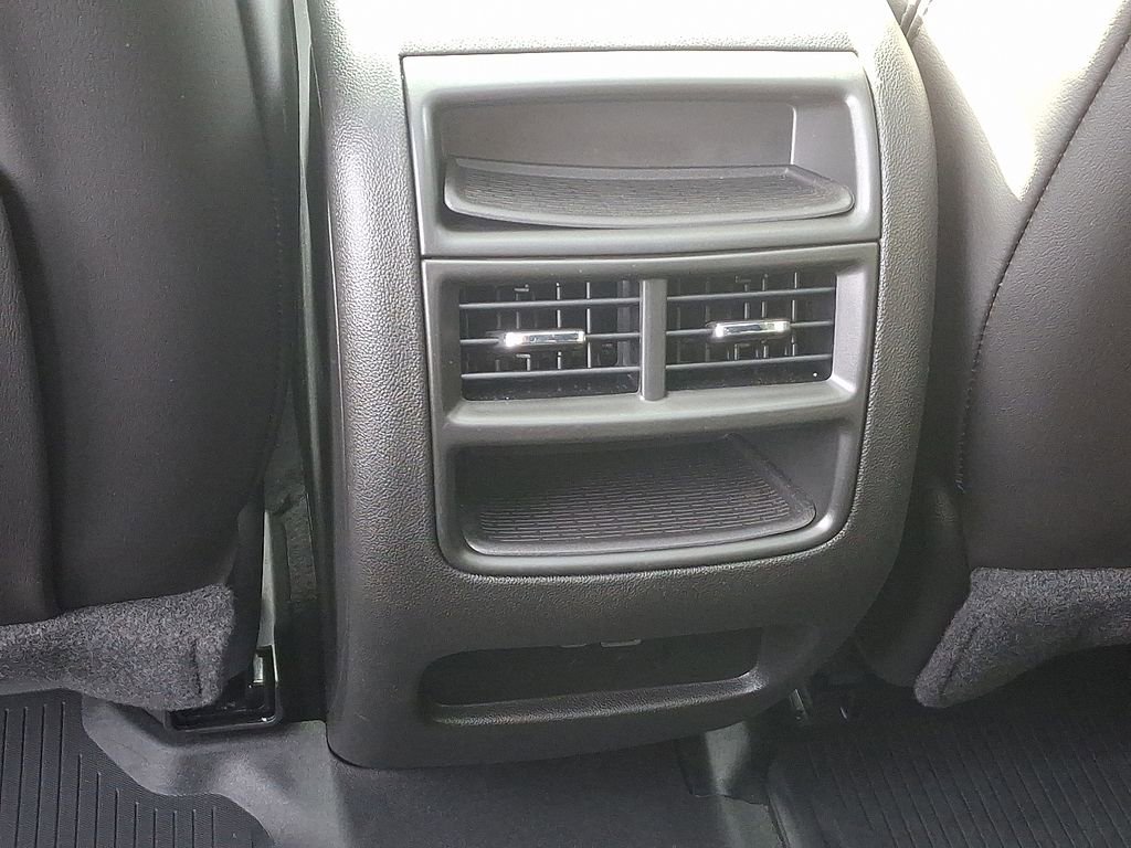 Certified 2025 Cadillac XT5 Premium Luxury w/ LPO, Floor Liner Package image 11