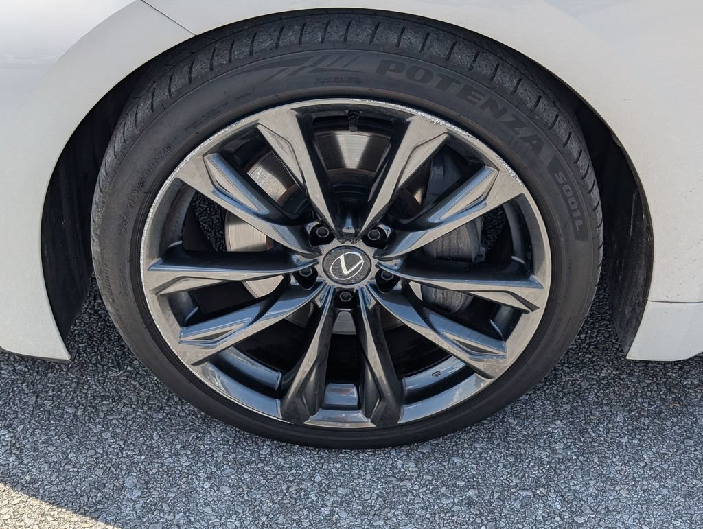 Used 2024 Lexus IS 350 F Sport RWD image 9