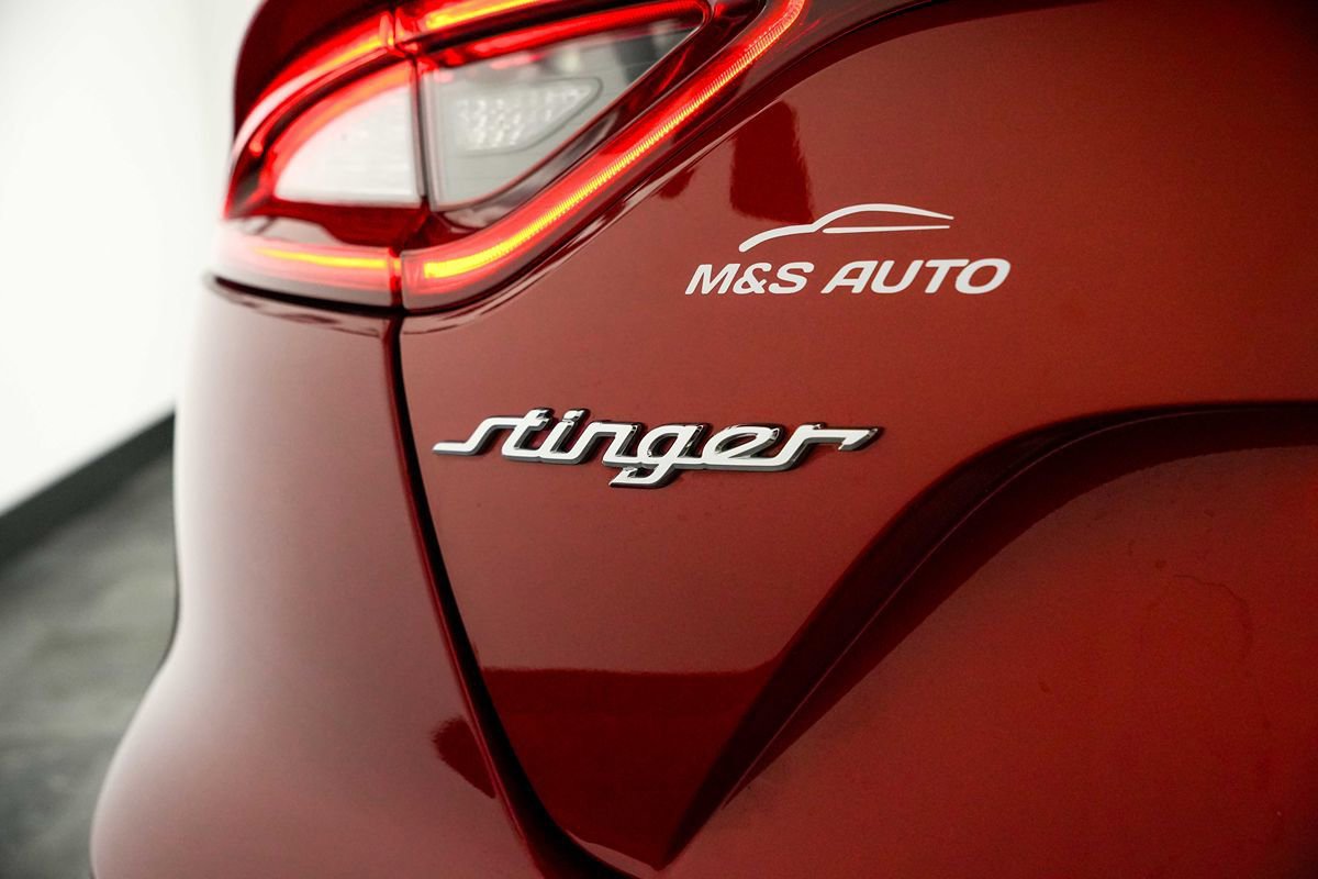 Used 2019 Kia Stinger GT1 RWD image 13
