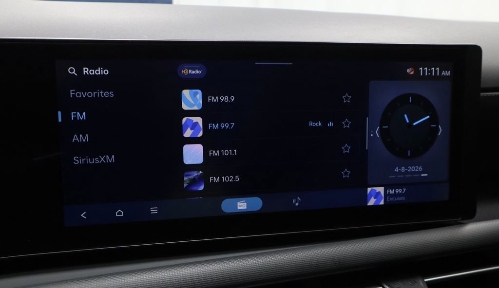 Used 2025 Hyundai Tucson SEL image 2