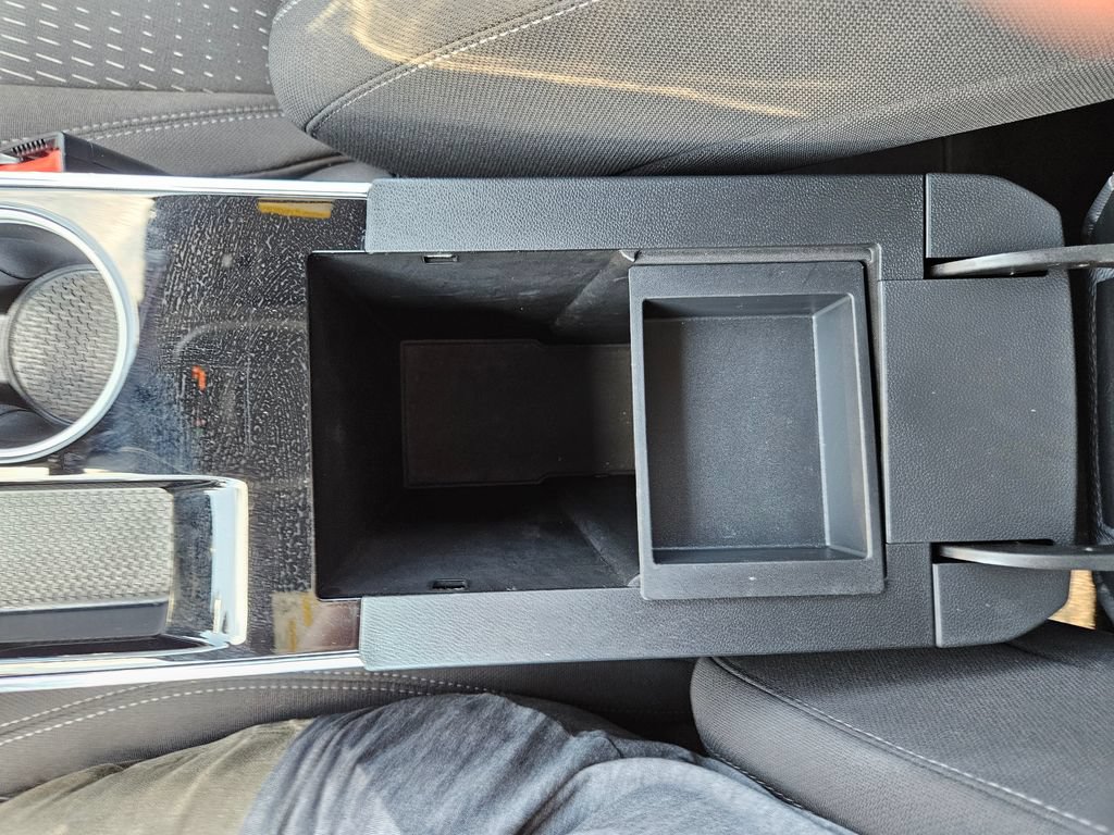 Used 2026 Chevrolet Equinox LT FWD image 18
