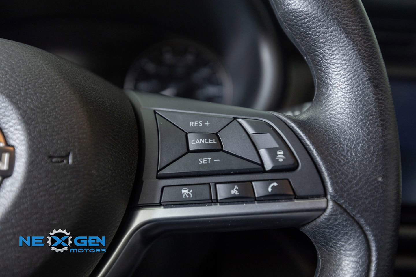 Used 2022 Nissan Kicks SV FWD image 15
