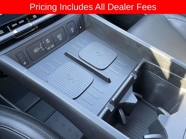 Used 2025 Hyundai Santa Fe Calligraphy AWD/4WD image 37