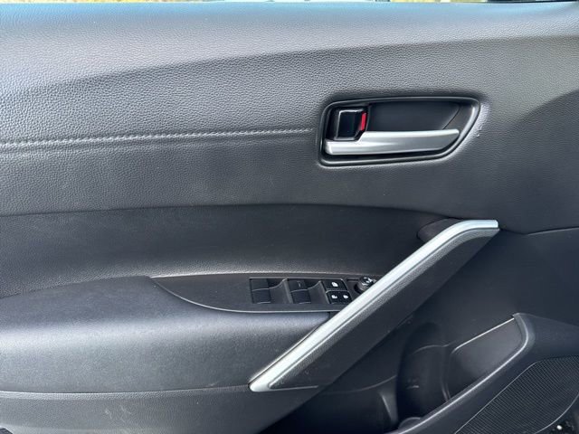 Certified 2022 Toyota Corolla Cross XLE image 19