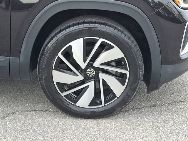 Used 2025 Volkswagen Atlas SE AWD/4WD image 8