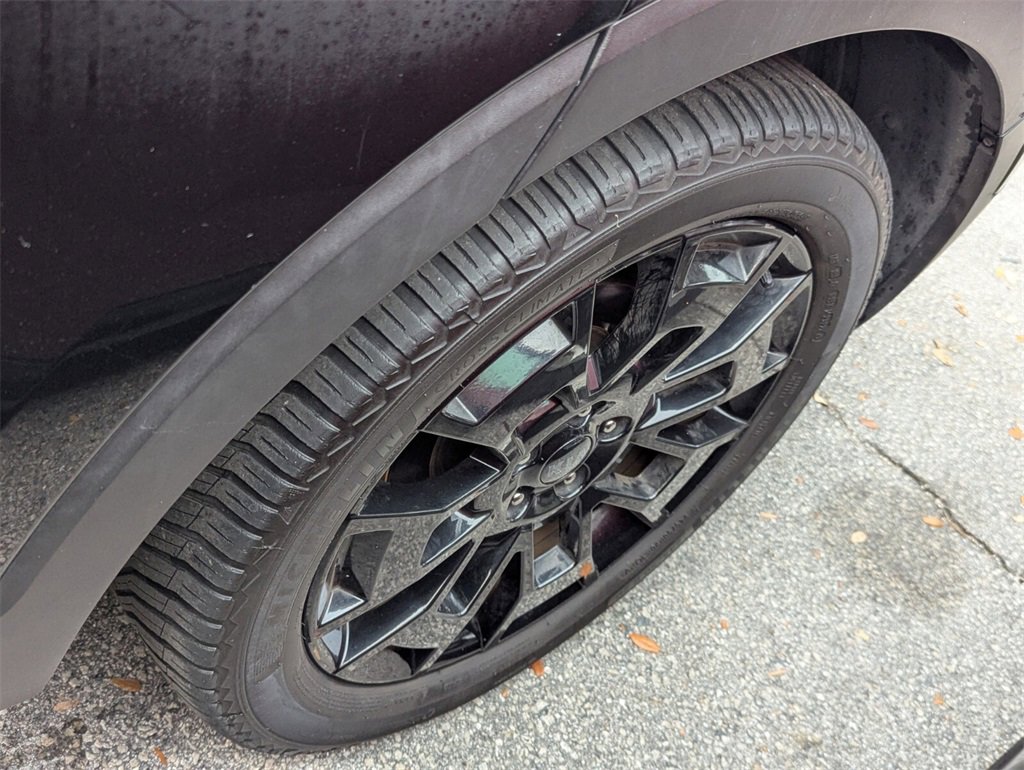 Used 2021 Kia Telluride SX w/ Nightfall Edition Package image 9