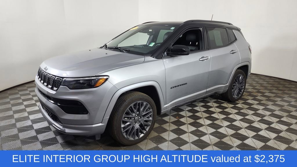 Used 2023 Jeep Compass High Altitude image 3