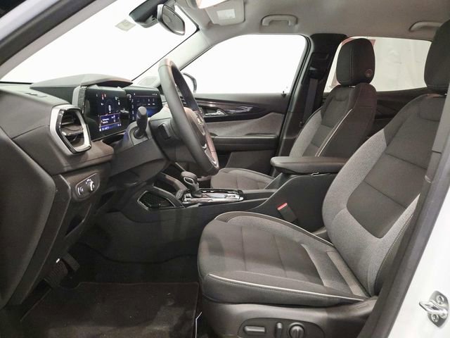 Used 2024 Chevrolet TrailBlazer LT w/ Convenience Package image 8