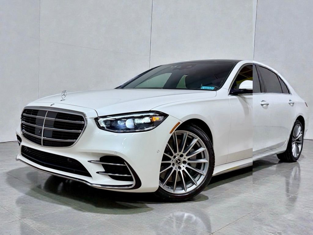 Used 2022 Mercedes-Benz S 500 4MATIC w/ AMG Line Package image 2