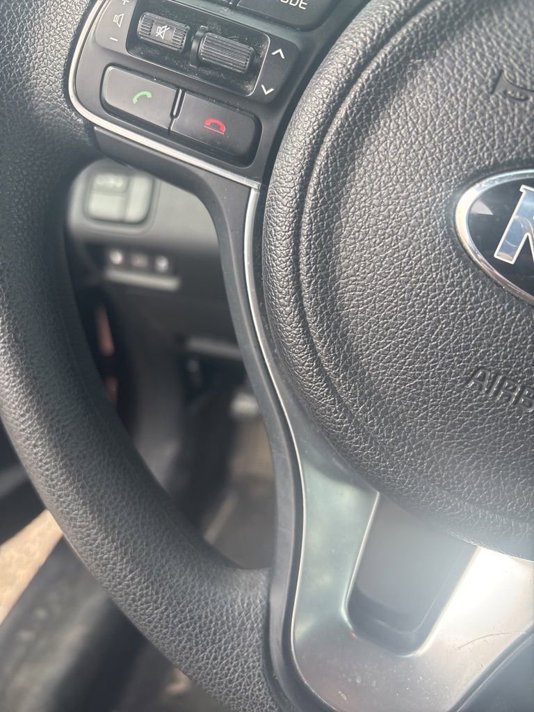 Used 2016 Kia Optima LX image 39