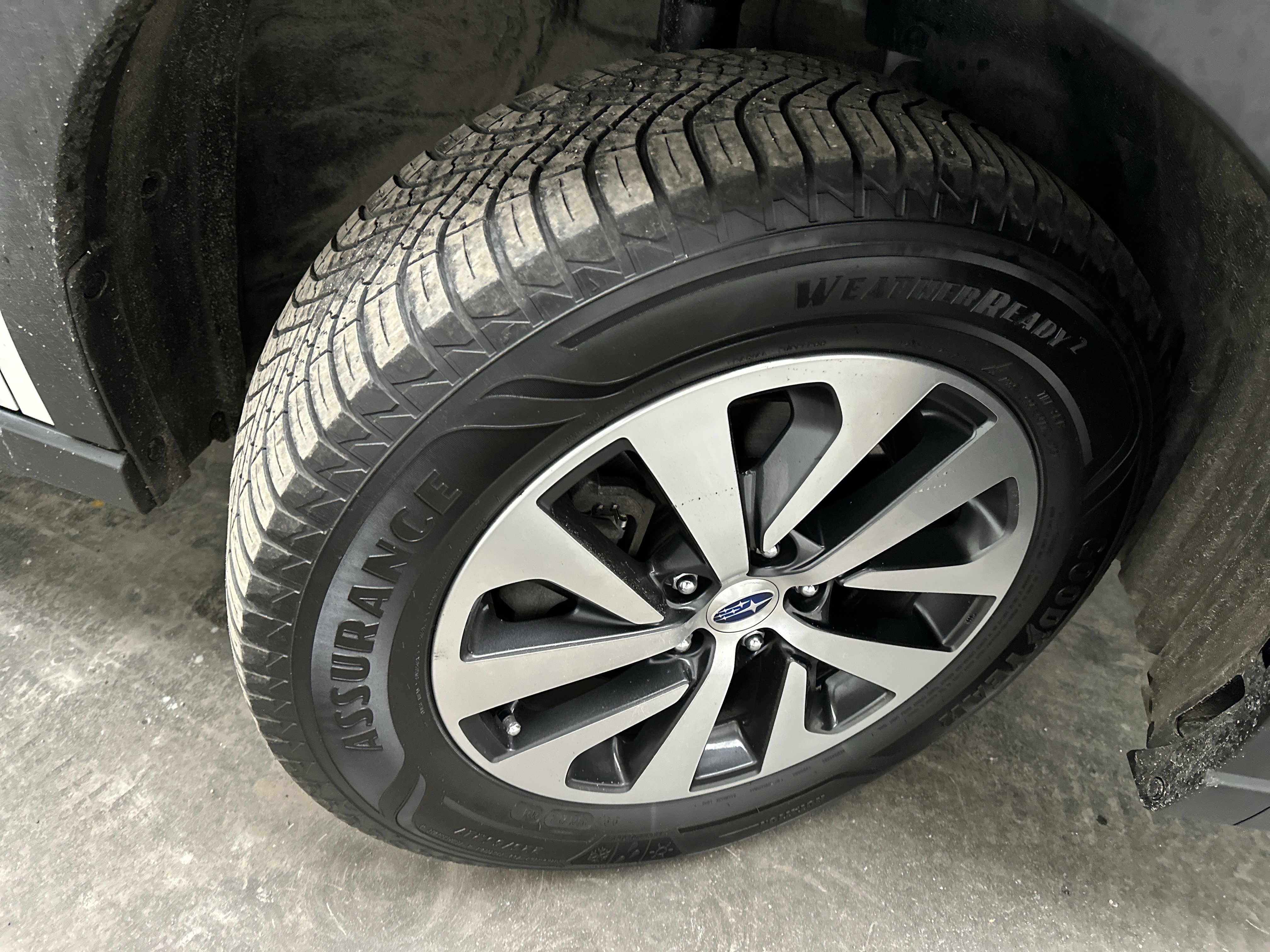 Used 2024 Subaru Outback Premium image 10