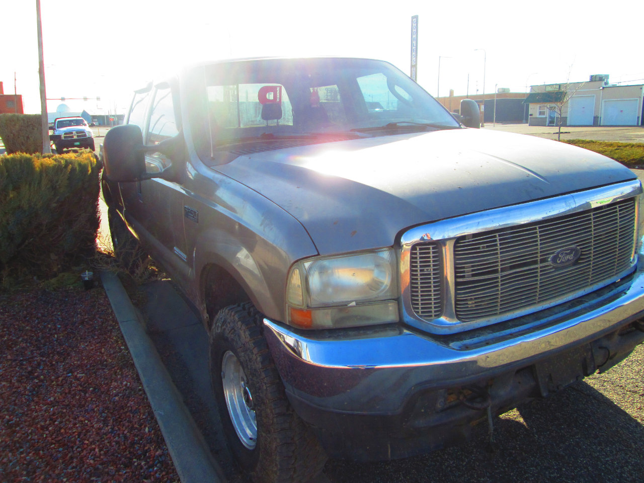 Used 2004 Ford F250 XLT image 4