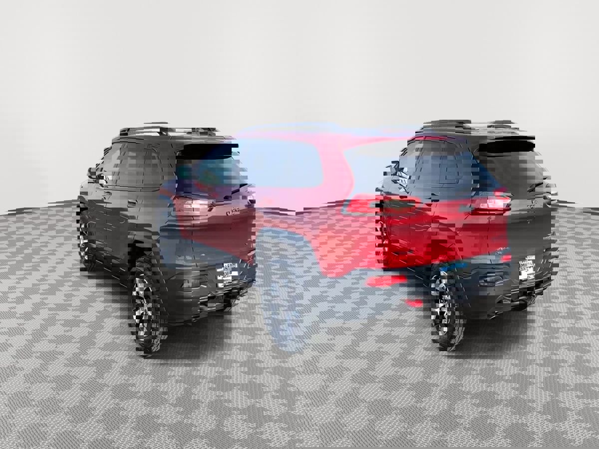 Used 2017 Jeep Cherokee Trailhawk w/ Comfort/Convenience Group image 5