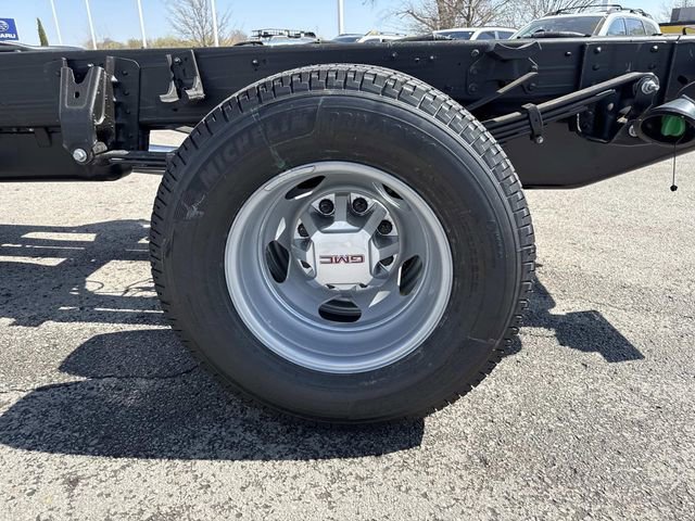 New 2026 GMC Sierra 3500 Pro w/ Convenience Package image 26